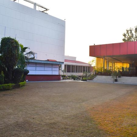 Asia One Earth Jammu Exterior photo