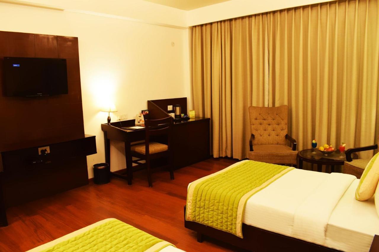 Asia One Earth Jammu Exterior photo